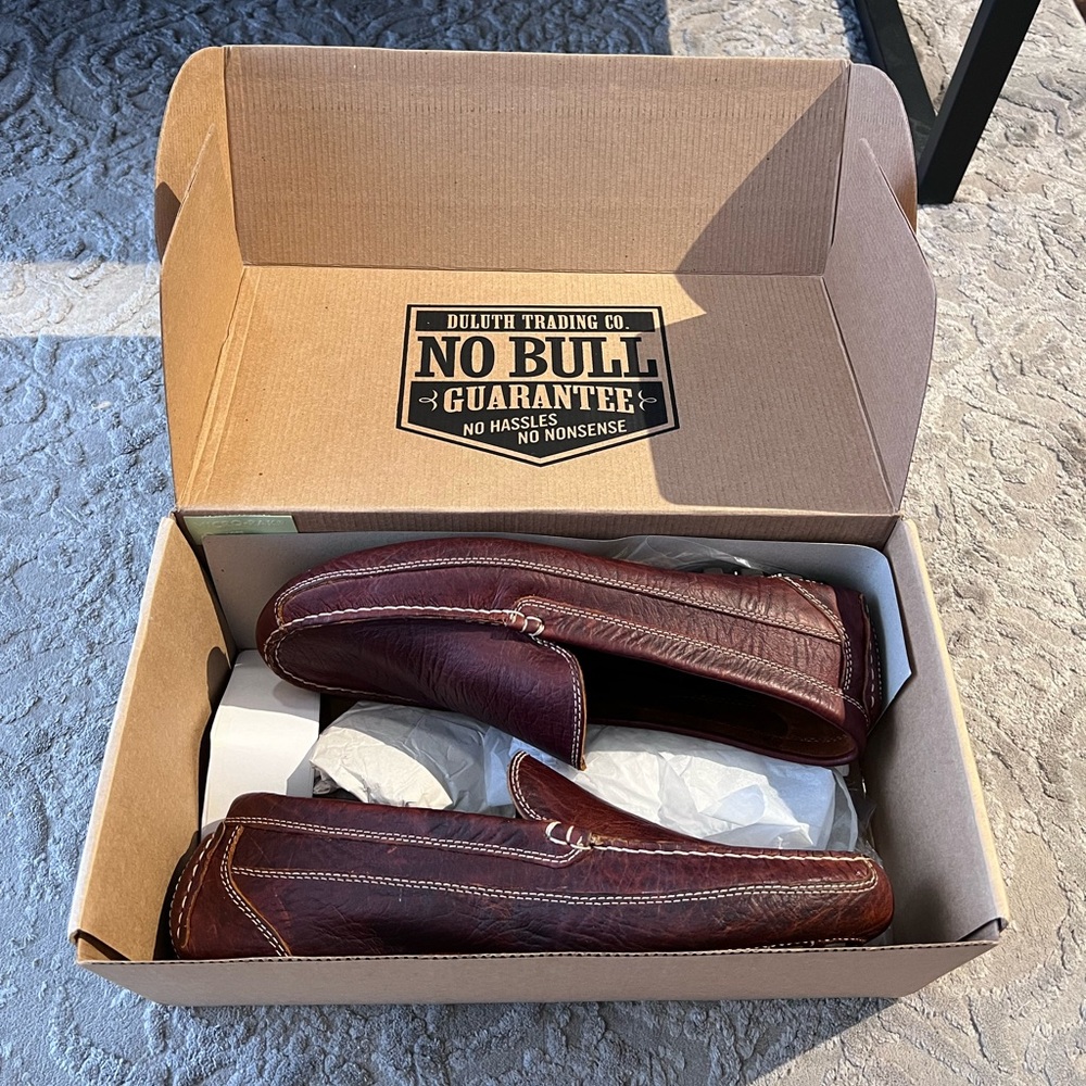 Brand new dark brown men’s driving moccasins